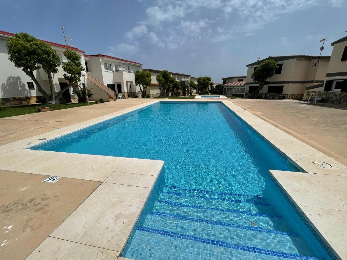 Forcat Apartamento Bajo Con Jardin Y Piscina Ciutadella  Ngoại thất bức ảnh